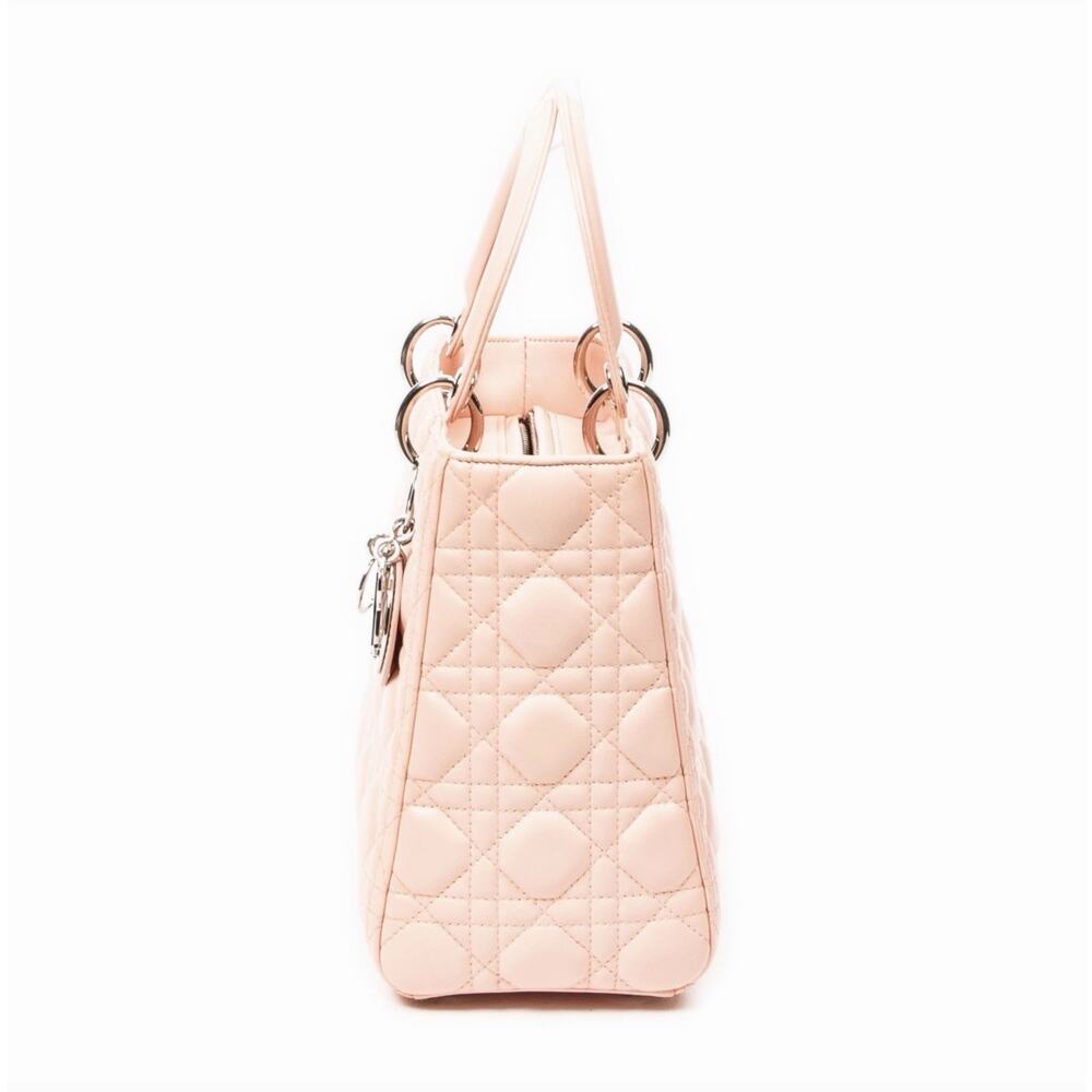 Christian Dior Medium Lady Dior Bag in Pale Pink Cannage Lambskin Leather - Picture 3 of 10